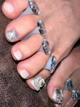 ショート YOKOSUKA NAILS💅🩶のネイルデザイン