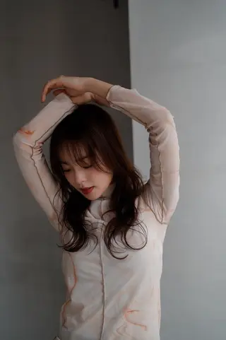 セミロング navile GINZAのヘアスタイル