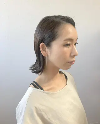 ミディアム 遠藤 和美のヘアスタイル