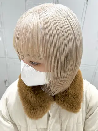 ショート カラー kai .のヘアスタイル