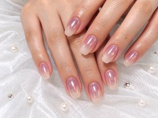 ネイル RUBYネイルサロン 9Caratsのネイルデザイン