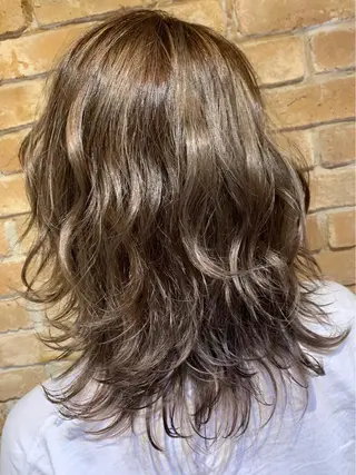 ミディアム カラー 💜Rebre** Mayu💜のヘアスタイル