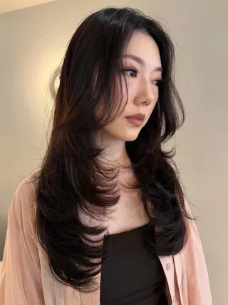 ロング YAMADA KOKOROのヘアスタイル
