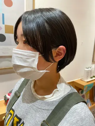 ショート ARMONY秋山輝也 コテ巻き風パーマ特化のヘアスタイル