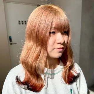 ミディアム カラー デザインカラー/パー マ🦖外岡咲希🦖のヘアスタイル