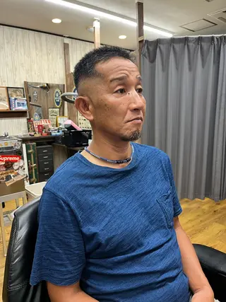 ショート メンズ 飯島 悠輝のヘアスタイル