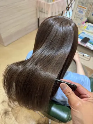 ロング カラー 🩶透明感・艶カラー 🩶ひいな🩶のヘアスタイル