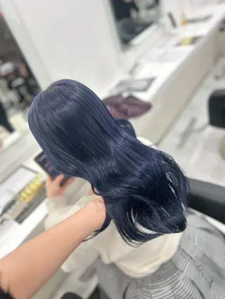 カラー 🪞THEATER 表参道店🩰のヘアスタイル