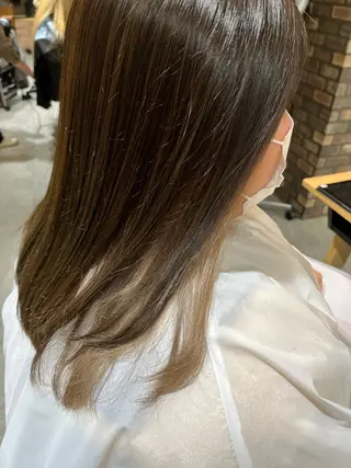 ミディアム 阿部 玲奈のヘアスタイル