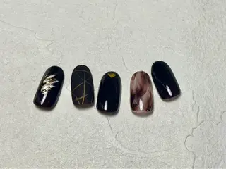 ネイル mogunail &blowのネイルデザイン