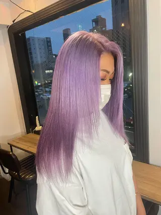 ロング 安田和洋 ブリーチカラー特化のヘアスタイル