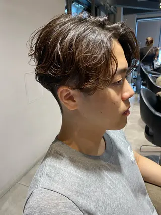 ショート パーマ メンズ 似合う髪型見つけます AYAKAのヘアスタイル