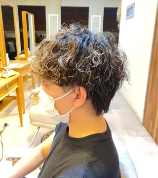 パーマ メンズ siie ヤギのヘアスタイル