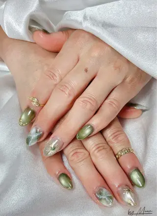 ネイル Moon Nailsのネイルデザイン