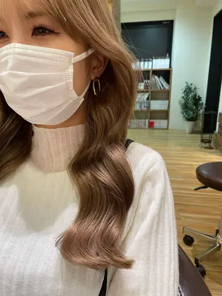 ロング 柔らかな縮毛矯正 透明感カラー💫のヘアスタイル