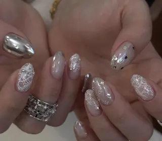 ネイル エリ🫧 nail池袋東口のネイルデザイン