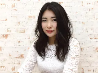 ロング パーマ ヘアアレンジ KAIzen. tomoのヘアスタイル