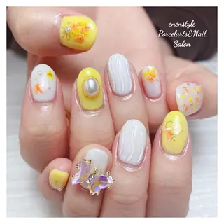 ミディアム ネイル 🐾enen style 🐾のネイルデザイン