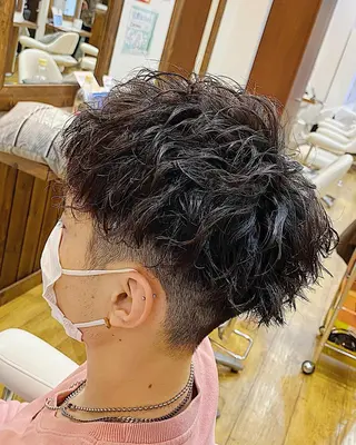 パーマ メンズ 原田 涼矢のヘアスタイル