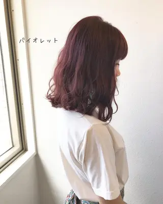 ミディアム カラー あさだ しゅうたろうのヘアスタイル