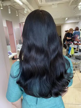 セミロング カラー 暗色カラー/レイヤー 🩶KAITOのヘアスタイル