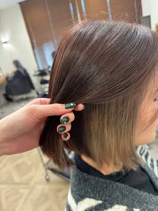ショート カラー 鈴木 陽菜のヘアスタイル