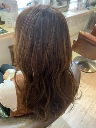 ロング カラー 才門 真菜のヘアスタイル