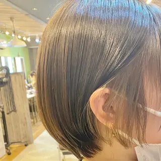 ショート カラー 40代以降の 縮毛矯正専門家のヘアスタイル