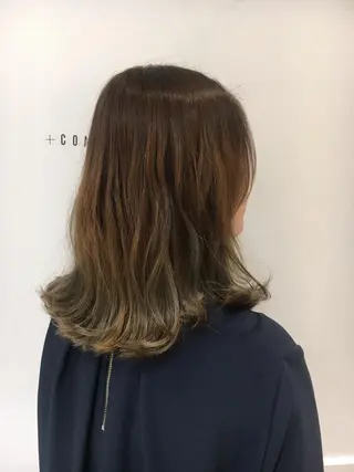 カラー 江原 彩華のヘアスタイル