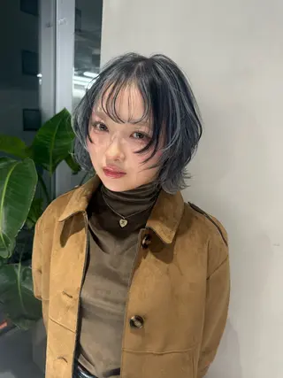 ショート カラー 一戸 拓斗のヘアスタイル