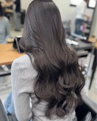 ロング カラー Rico / bob/グレージュのヘアスタイル