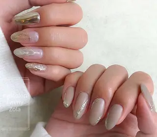 ネイル ネイルサロン Emmy  Zolaのネイルデザイン