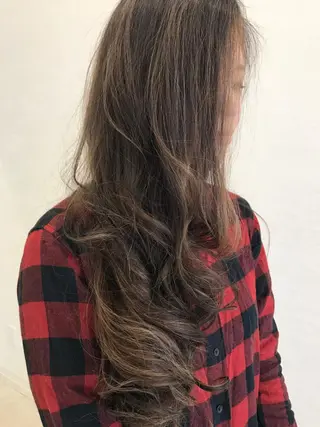 ロング カラー 星野 慎也のヘアスタイル