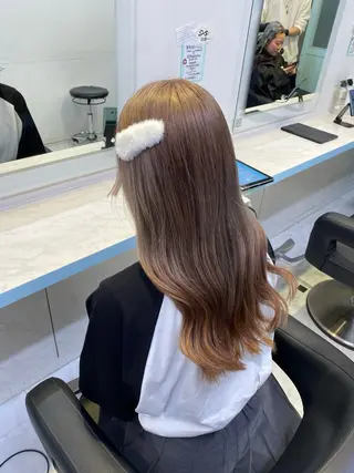 セミロング 🤎モテ髪&透明感 ミルクティー🥣🤎のヘアスタイル