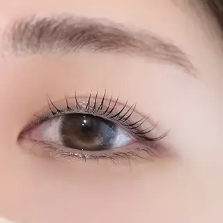 マツエク・マツパ aveuglant 加藤久佳の眉毛・アイブロウイメージ