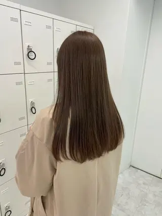 セミロング カラー ハッシュカット/レイ ヤーカットArataのヘアスタイル