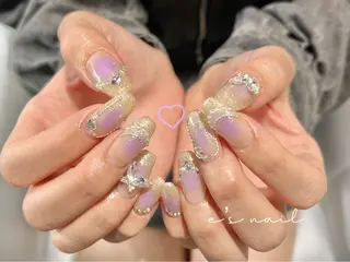ネイル e’s nail Lumièreのネイルデザイン