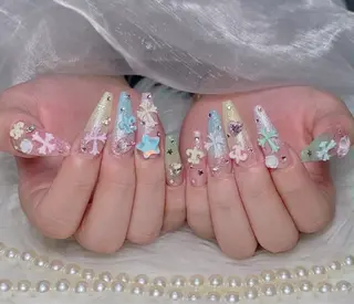 ネイル Julie Nail Hinのネイルデザイン