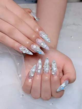 ネイル Eli Muse 新宿ネイルのネイルデザイン