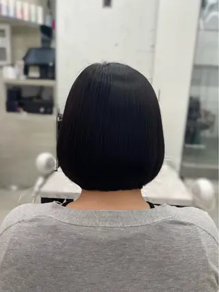 ショート 髪質改善×ブリーチ なしカラー/桃愛のヘアスタイル
