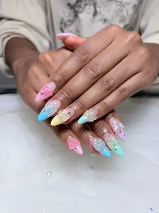 ネイル Huyn Nail Shinjyukuのネイルデザイン