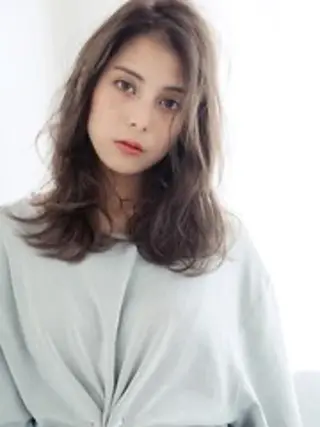 ミディアム カラー ✨落ち着いた接客 💡高橋優也💡のヘアスタイル