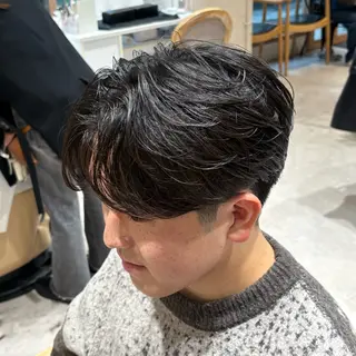 ショート パーマ メンズ フェザー/シャドウ/ メッシュパーマのヘアスタイル