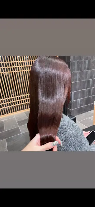 セミロング カラー 𝑺𝒂𝒌𝒊 🩶マンツーマン施術のヘアスタイル