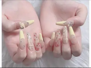 ネイル Huyn Nail Shinjyukuのネイルデザイン