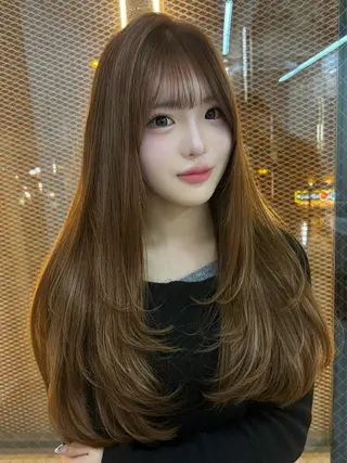 ロング カラー パーマ ヘアアレンジ 🤍韓国風レイヤー/ 艶髪🤍鳥越美羽のヘアスタイル
