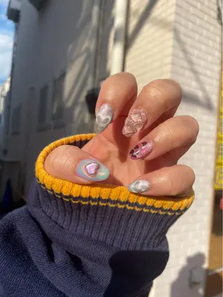 ネイル LAVISH 大和店 🤱子連れ大歓迎のネイルデザイン