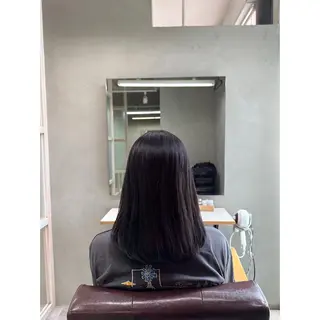 ミディアム カラー ｔｏｃｃａ /ｅｒｉのヘアスタイル