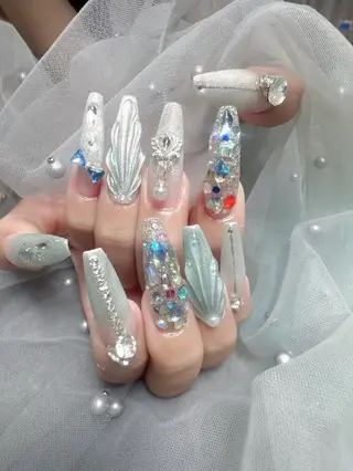 ネイル ENsalon AKIRAのネイルデザイン