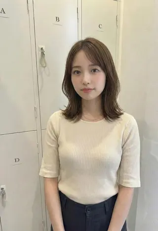 ミディアム tre.甲子園口店/ レイヤーカットのヘアスタイル
